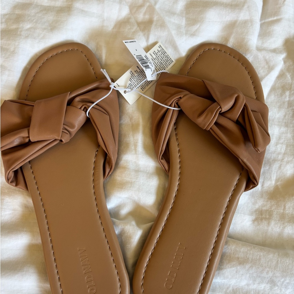 Old Navy Women's Brown Knotted Sandals
